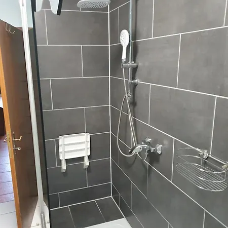 Mahler Wir Sind Guenstig, Zwischen Wittenberge, Perleberg, Kyritz, Heiligengrabe, Pritzwalk, Putlitz, Wittstock, , An Der A 24 Kuhbier (Gross Pankow)