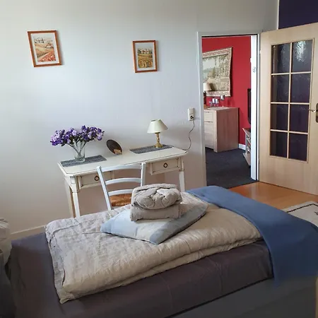 Lägenhet Mahler Wir Sind Guenstig, Zwischen Wittenberge, Perleberg, Kyritz, Heiligengrabe, Pritzwalk, Putlitz, Wittstock, , An Der A 24 Kuhbier (Gross Pankow)