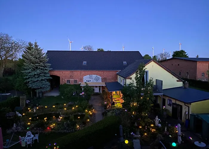 Mahler Wir Sind Günstig, Zwischen Wittenberge, Perleberg, Kyritz, Heiligengrabe, Pritzwalk, Putlitz, Wittstock, , An Der A 24 Apartment *